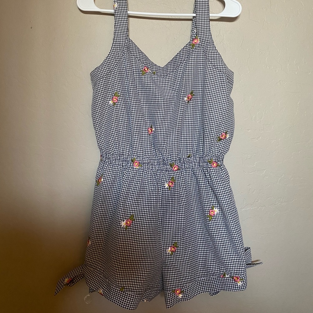 Checkered play suit // romper